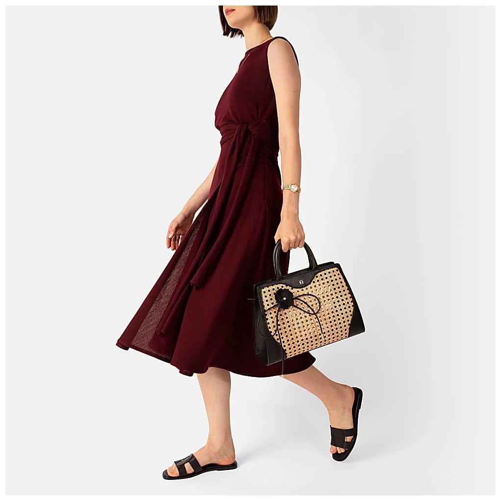 AIGNER CYBILL TRECCIA HANDTASCHE M - SCHWARZ