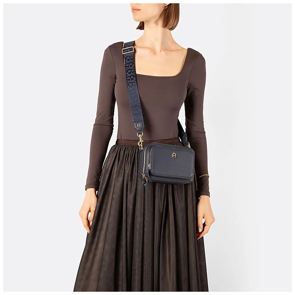 AIGNER ZITA UMHÄNGETASCHE S - BLAU