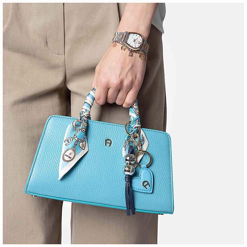 AIGNER CYBILL MINI-TASCHE STRETCH S - BLAU