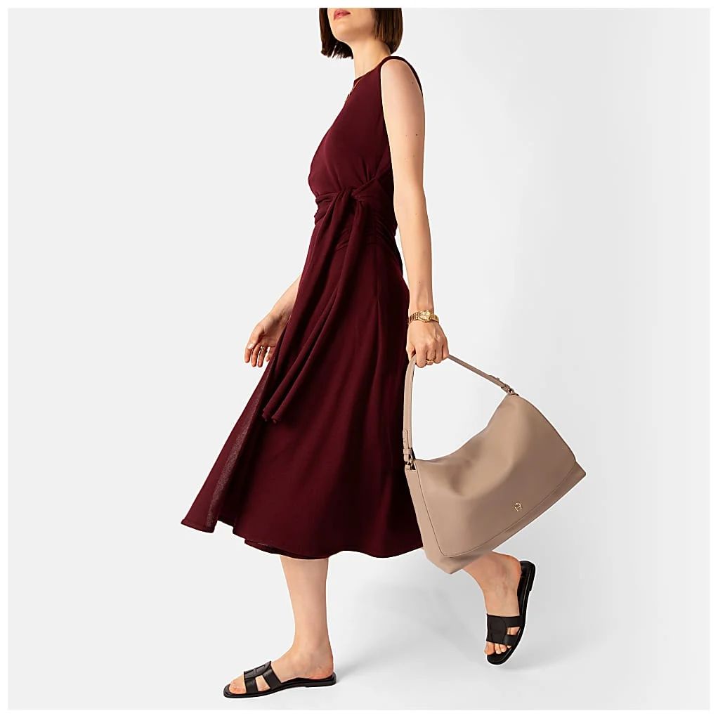 AIGNER ZITA UMHÄNGETASCHE M - BLAU