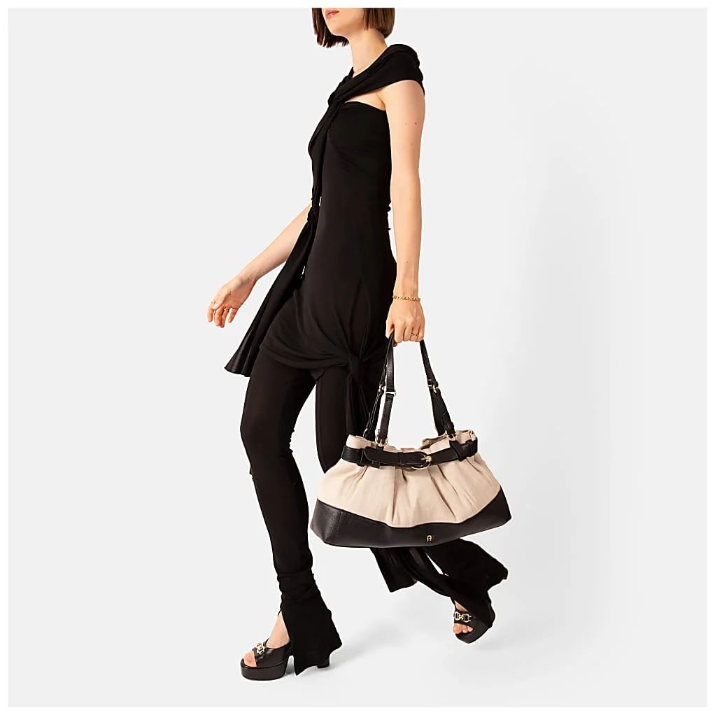 AIGNER LAVINIA HANDTASCHE M - SCHWARZ