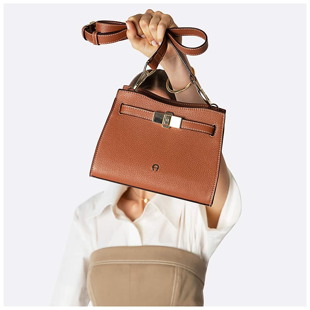 AIGNER FARAH UMHÄNGETASCHE S - BRAUN